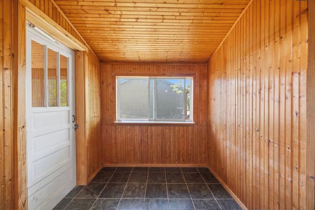 424 W Milwaukee STREET, Jefferson, WI 53549