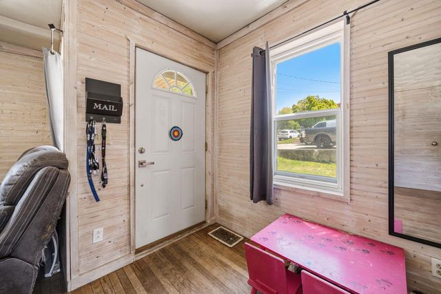 424 W Milwaukee STREET, Jefferson, WI 53549