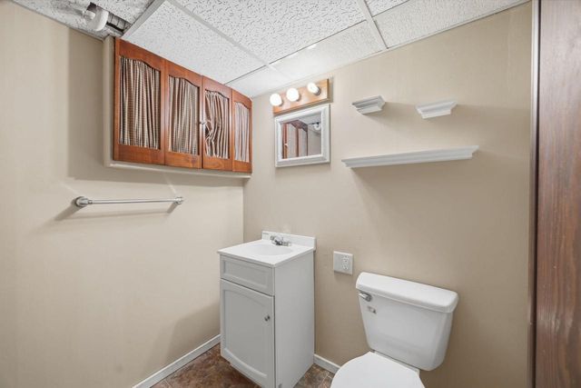 424 W Milwaukee STREET, Jefferson, WI 53549