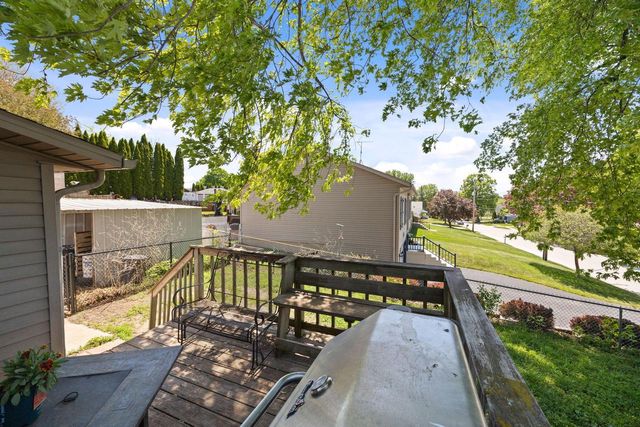 424 W Milwaukee STREET, Jefferson, WI 53549