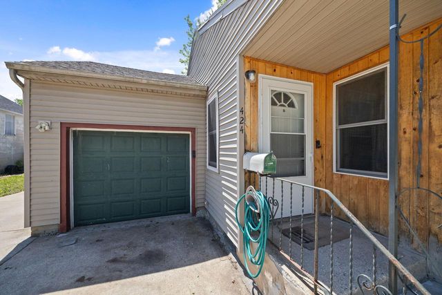 424 W Milwaukee STREET, Jefferson, WI 53549