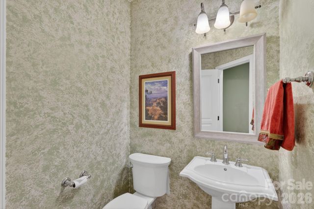 9242 Whistling Straits Drive, Fort Mill, SC 29707