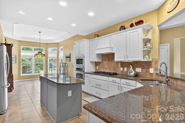 9242 Whistling Straits Drive, Fort Mill, SC 29707