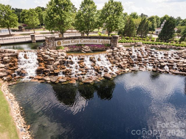 9242 Whistling Straits Drive, Fort Mill, SC 29707