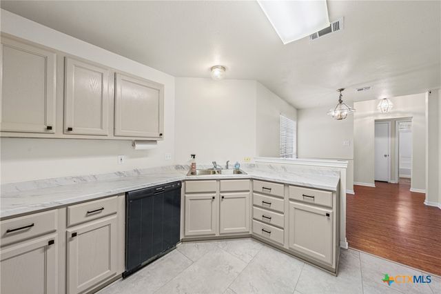 908 SILVER STONE Drive, Temple, TX 76502