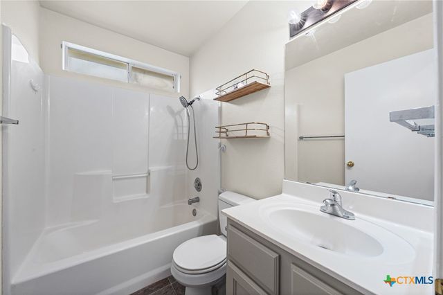 908 SILVER STONE Drive, Temple, TX 76502