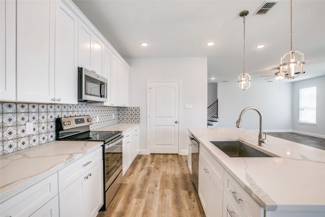 3105 Chihuahua Avenue, Dallas, TX 75212