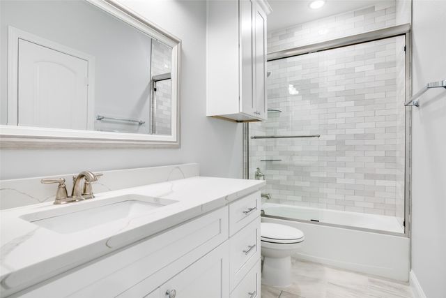 3105 Chihuahua Avenue, Dallas, TX 75212