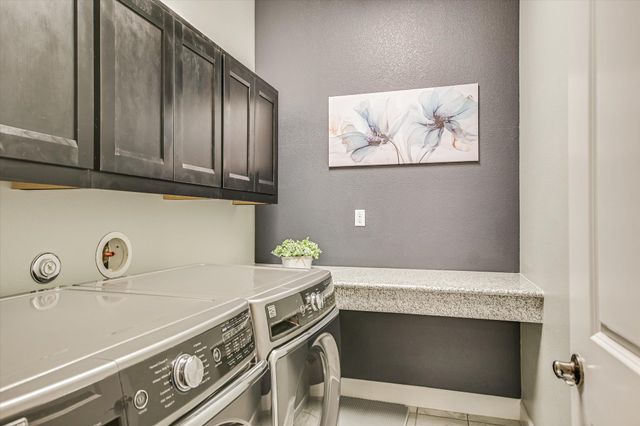 574 Merion DR, Austin, TX 78737