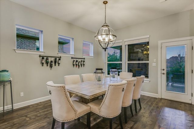 574 Merion DR, Austin, TX 78737