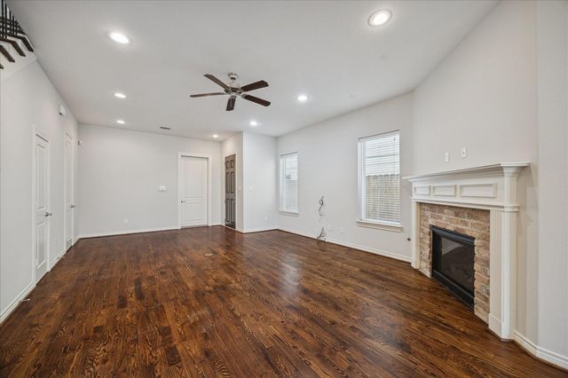 1113 E 27th Street, Houston, TX 77009