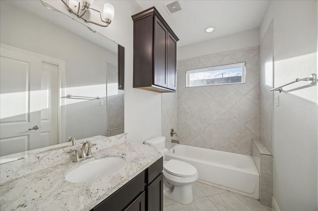 1113 E 27th Street, Houston, TX 77009