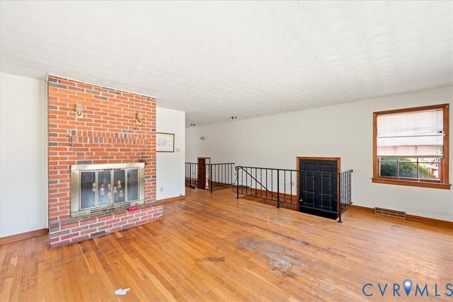 10401 Carraige Rd, Providence Forge, VA 23140