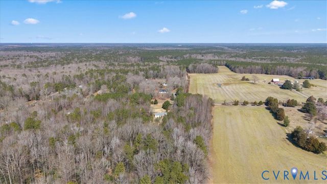 10401 Carraige Rd, Providence Forge, VA 23140