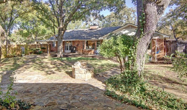 1300 Fisher Street, Graham, TX 76450