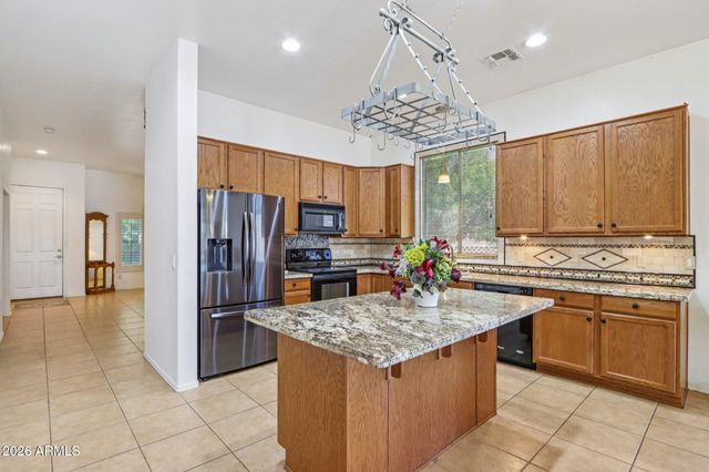 3414 W IAN Drive, Laveen, AZ 85339