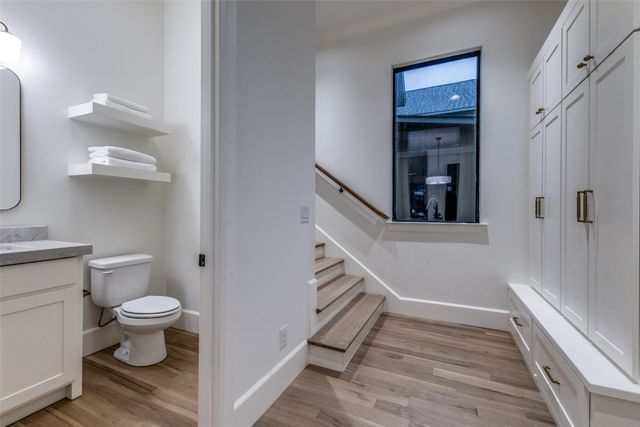 7422 VILLANOVA Street, Dallas, TX 75225