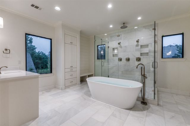 7422 VILLANOVA Street, Dallas, TX 75225