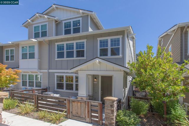 118 Wallace Cir, Moraga, CA 94556