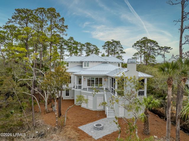 106 Sunset Court, Beaufort, SC 29902