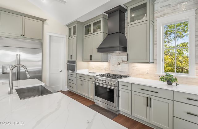 106 Sunset Court, Beaufort, SC 29902