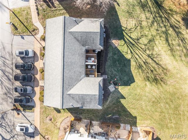 1511 Swallow Drive, Brentwood, MO 63144