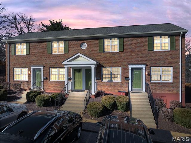 1511 Swallow Drive, Brentwood, MO 63144