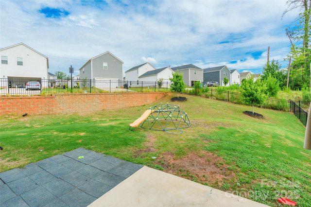 933 Rachel Anne Drive, Belmont, NC 28012