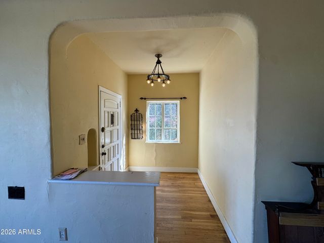 505 W GRANADA Road, Phoenix, AZ 85003