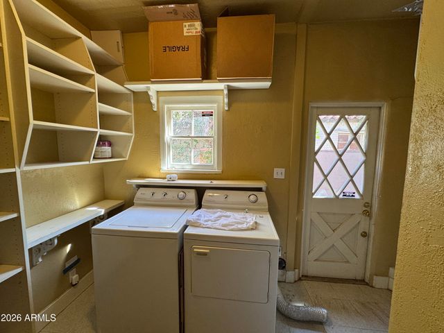 505 W GRANADA Road, Phoenix, AZ 85003