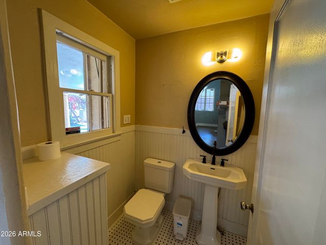 505 W GRANADA Road, Phoenix, AZ 85003