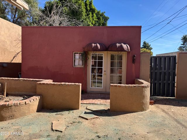 505 W GRANADA Road, Phoenix, AZ 85003