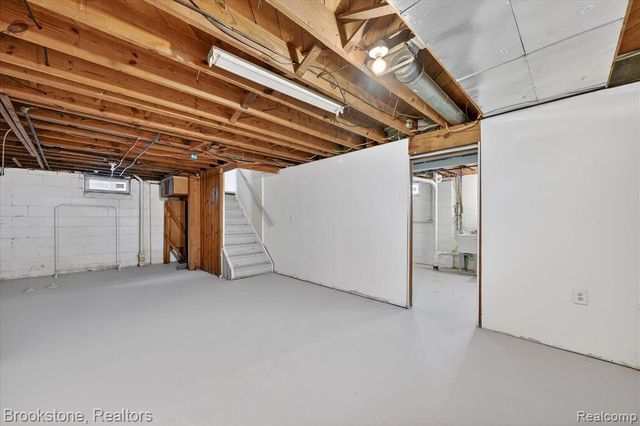 3530 Roosevelt Street, Dearborn, MI 48124