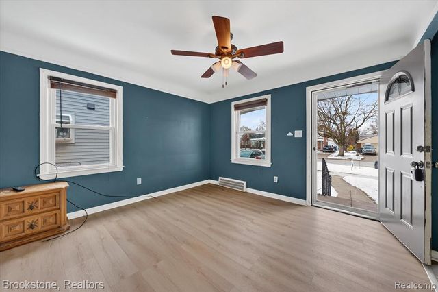 3530 Roosevelt Street, Dearborn, MI 48124