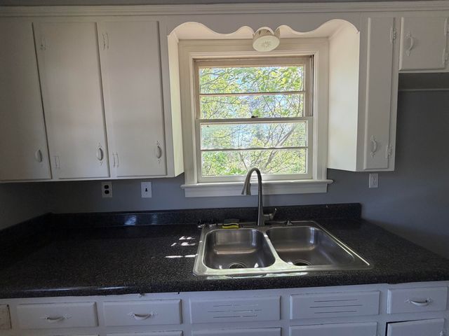 4202 Vermont AVE, Roanoke, VA 24017