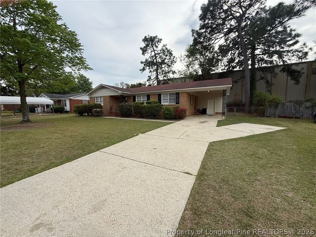 2616 Phoenician Drive, Fayetteville, NC 28306