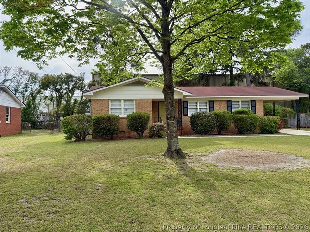 2616 Phoenician Drive, Fayetteville, NC 28306