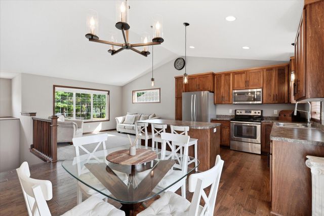 5209 49th Avenue N, Crystal, MN 55429