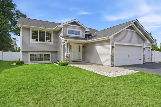 5209 49th Avenue N, Crystal, MN 55429