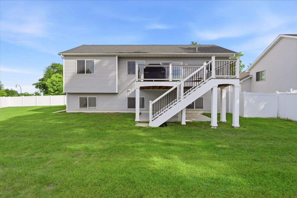 5209 49th Avenue N, Crystal, MN 55429 — photo 5