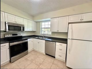 3325 Airport RD N D3, Naples, FL 34105