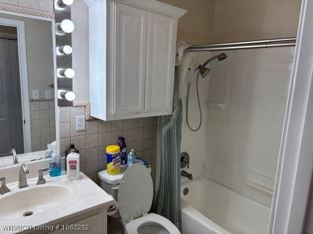 1408 LESSLEY Lane, Sallisaw, OK 74955