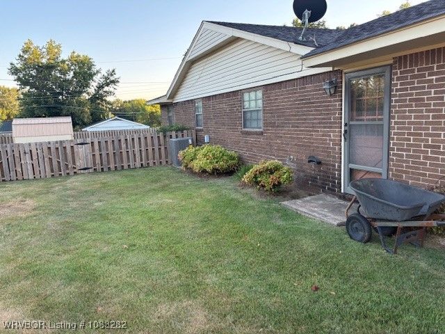 1408 LESSLEY Lane, Sallisaw, OK 74955