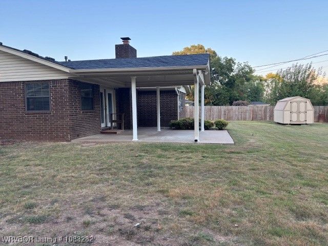 1408 LESSLEY Lane, Sallisaw, OK 74955