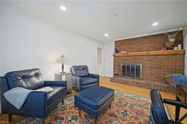 4340 Lynnville CRES, Virginia Beach, VA 23452