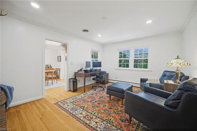 4340 Lynnville CRES, Virginia Beach, VA 23452