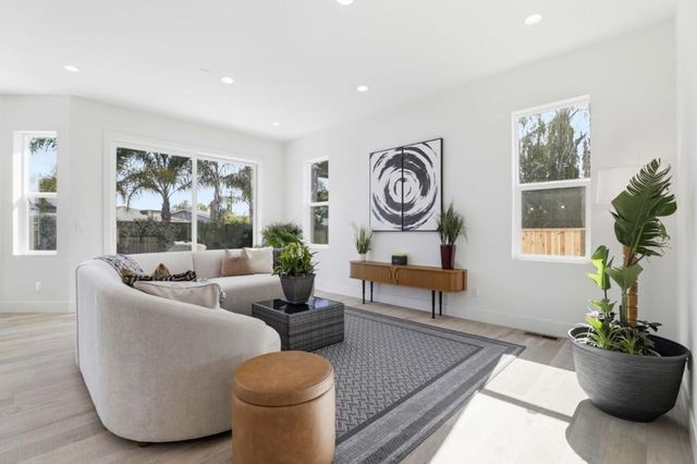 1681 Zinnia Lane, San Jose, CA 95124