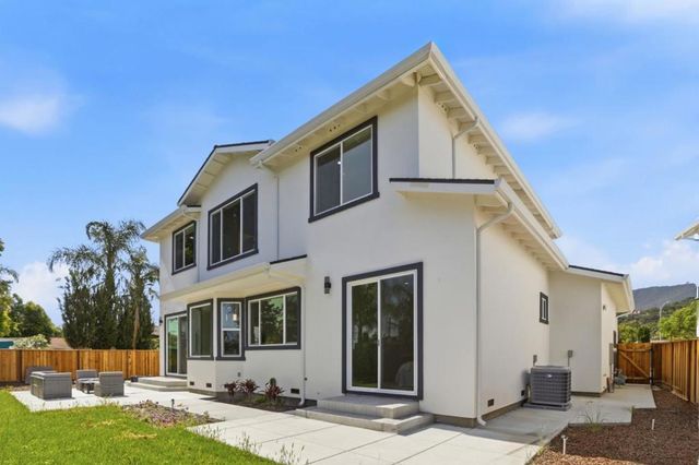 1681 Zinnia Lane, San Jose, CA 95124