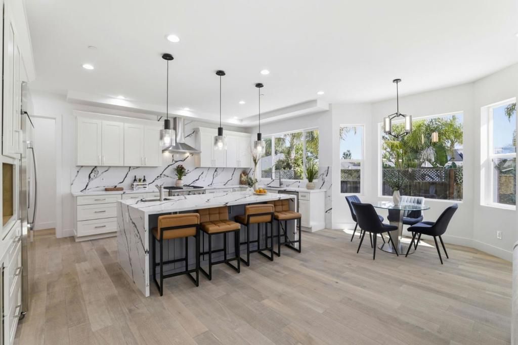 Image 13 of property listing at 1681 Zinnia Lane, San Jose, CA 95124