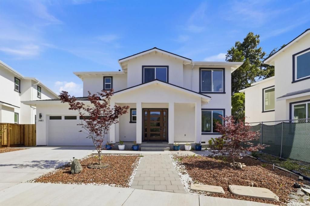 Image 2 of property listing at 1681 Zinnia Lane, San Jose, CA 95124